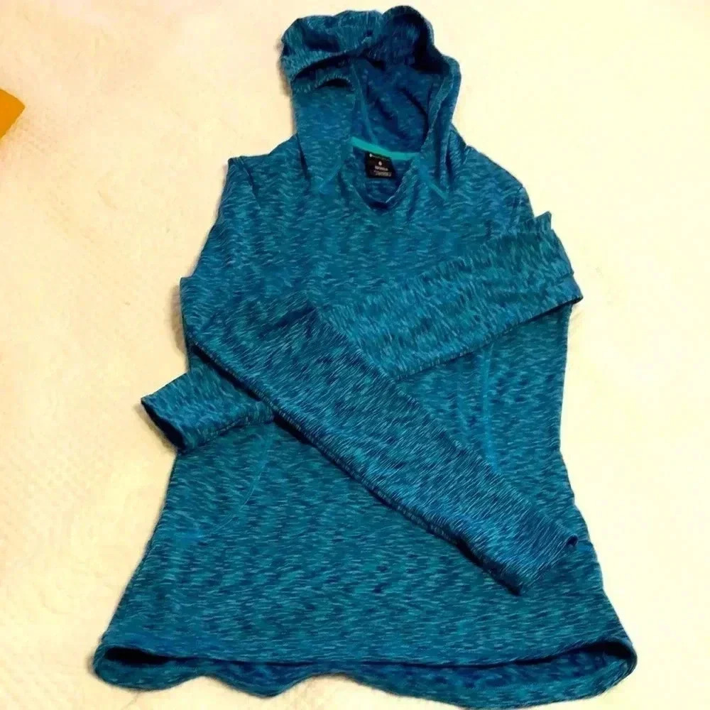 Bally Total Fitness blue hoodie.  Size S